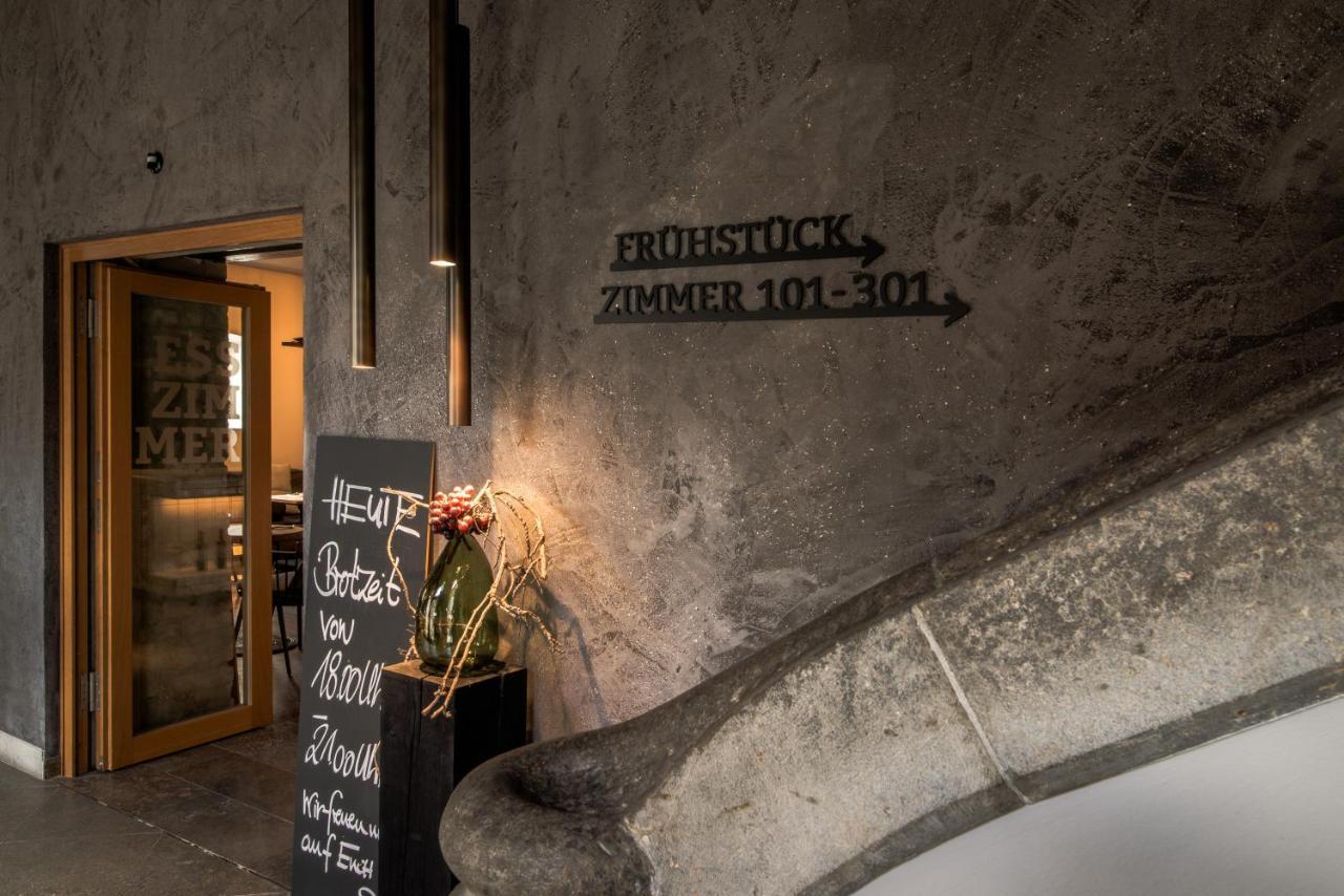 Hotel / Weingut Meintzinger فريكنهاوزن ام ماين المظهر الخارجي الصورة