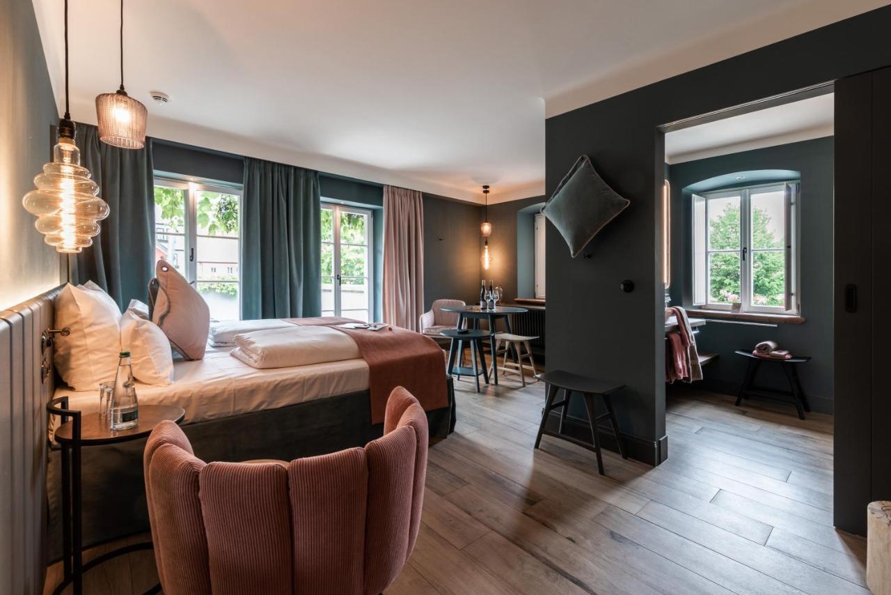 Hotel / Weingut Meintzinger فريكنهاوزن ام ماين المظهر الخارجي الصورة