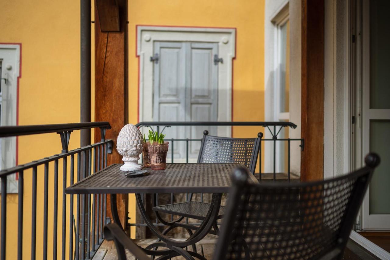 Hotel / Weingut Meintzinger فريكنهاوزن ام ماين المظهر الخارجي الصورة